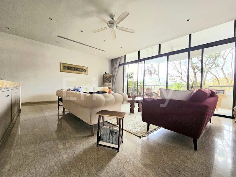 4 Bed Condo for Sale in  Regency Park - Image 2